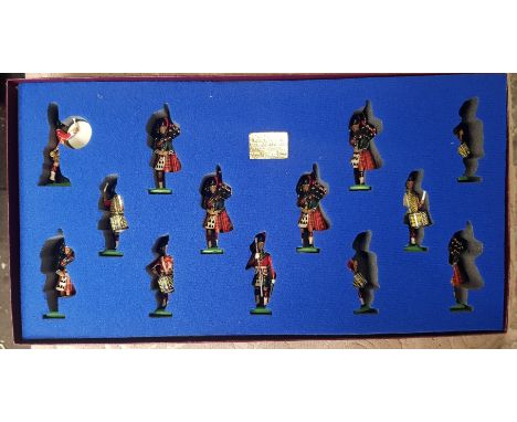 Boxed W Britain Limited Edition of 2500 The Black Watch The Pipes &amp; Drum of the First Battalion Royal Highland Regiment w