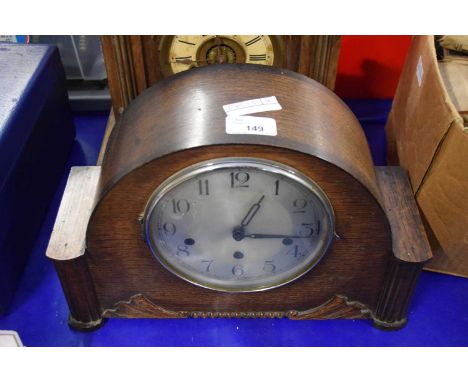 OAK CASED DOME TOP MANTEL CLOCK TOGETHER WITH A FURTHER LATE 19TH CENTURY MANTEL CLOCK (A/F)