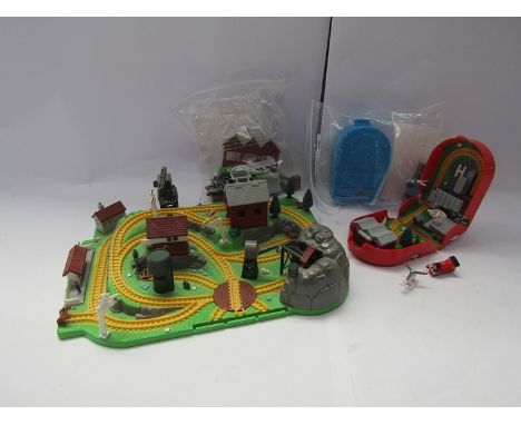 Three Bluebird Polly Pocket Thomas The Tank Engine playsets to include Thomas The Tank Engine Railway Set, James' Sky High Mi