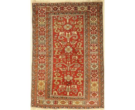 Perpedil,   Kaukasus, um 1880, Wolle auf Wolle, ca. 177 x 118 cm. Sehr seltenes Sammlerstück. Ein Beispiel eines rotgrundigen
