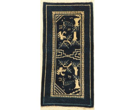 Pao Tow antik,   China, um 1910, Wolle auf Baumwolle, ca. 125 x 65 cm, EHZ: 2Pao Tow antique, China, around 1910, wool on cot