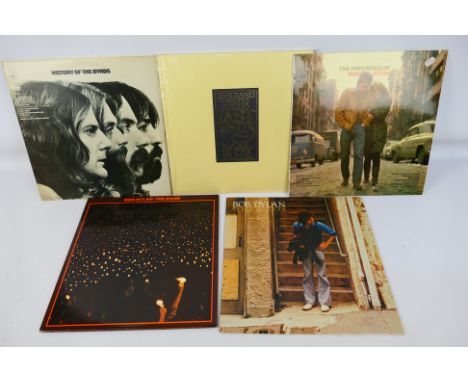12" vinyl records to include The Band The Last Waltz, History Of The Byrds, Bob Dylan Street Legal and other. [W]Condition Re