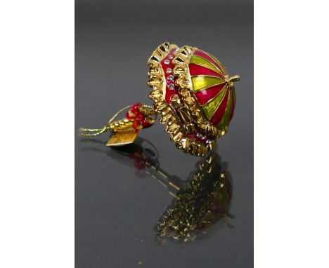 Estee Lauder - A boxed gilt metal enamel 2001 Estee Lauder Pretty Parasol solid perfume compact. Compact has single hinge, wh