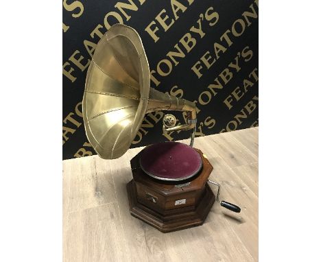 HMV RECORD PLAYER & BAG OF RECORDS