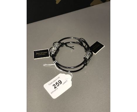 JUICY COTURE SAFETY PIN BANGLE