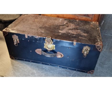Cunard White Star Vintage Trunk Suitcase - 77x40x31cm