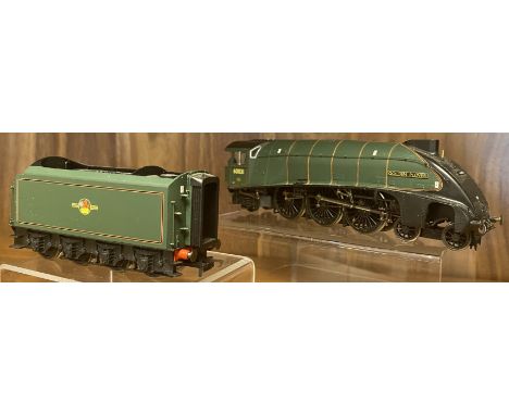 Hornby 60031 BR Golden Plover Loco Model Train Railway Toy