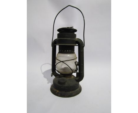 A tropic tilly lamp