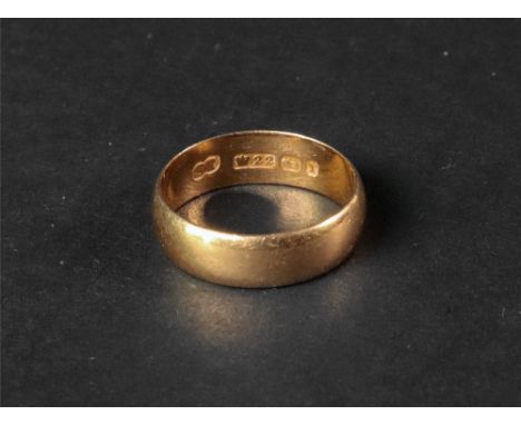 An 22ct gold band ring, Birmingham 1897, ring size M, 4.6g gross.