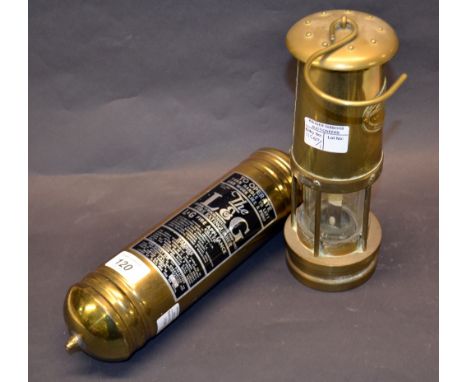 Vintage L & G fire extinguisher and a vintage Davy lamp. 
