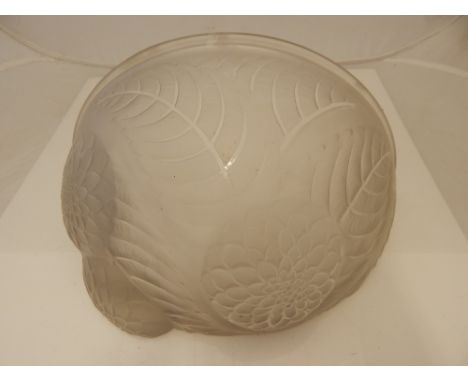 R. Lalique France, a frosted glass Dahlia patterned wall light with etched signiture and metal wall frame