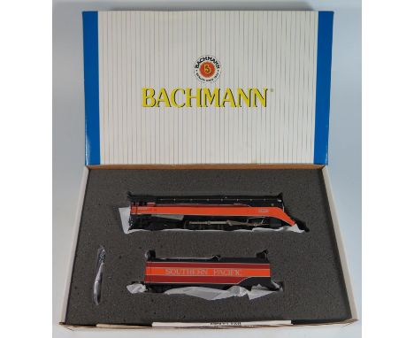 A Bachmann Branch-Line OO-Gauge 11301 HO S.P. 4-8-4 W/Smoke HD. Light &amp; tender 449 'Daylight', boxed as new 