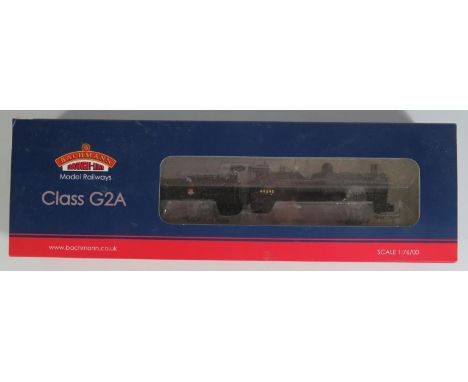 A Bachmann Branch-Line OO-Gauge 31-475 Class G2A 49395 BR Black Early Emblem with tender back cab national collection, boxed 