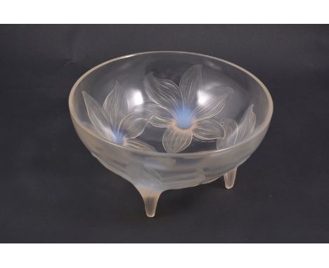 René Lalique, 'Lys' an opalescent glass bowl, designed 1924, engraved and moulded 'R. Lalique', 23.5cm diam.Marcilhac no. 382