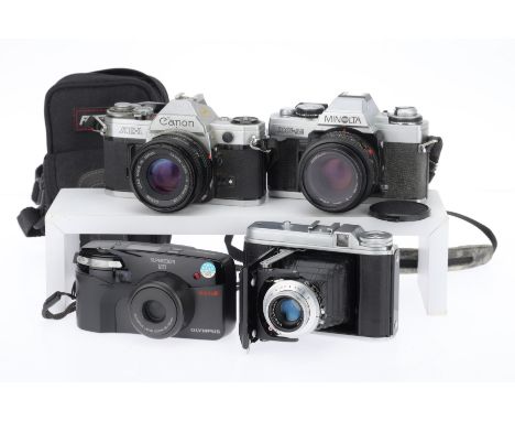 A Small Selection of 35mm Film Cameras, comprising a Voigtlander Perkeo 1, silver, body G, minor lifting of leatherette, shut