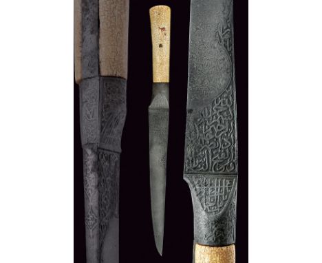 A nice kard dating: 18th Century provenance: Indopersia Straight, single-edged blade of very fine damask, ribbed at the back,
