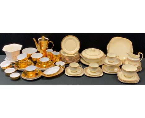 Tableware  - A Grosvenor china part tea set;  Booths Ribstone ware part dinner set inc covered tureen;  Royal Worcester gold 