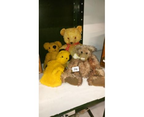 A vintage Sooty hand puppet and 3 teddy bears