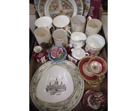 A Wedgwood Anniversary of the Founding of the city of York, plate 1275/1900, a Mulberry Hall Viking plate 323/1100, four Maso
