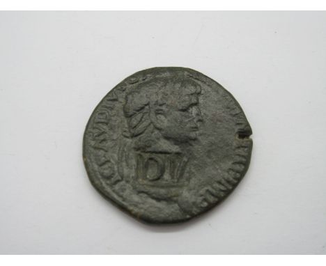 Roman Sestertius, Clavdivs, 10 BC - 54 AD, Emperor from 4 AD, OBV: Spes advancing left, holding flower and the hem of her ski