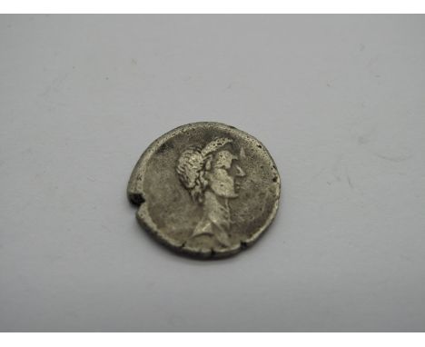 Roman Republic Silver Denarius, Julivs Caesar, 12/7/100 BC, (or 102 BC) to 15/3/44 BC, Pontifex Maximus 64 BC, First Triumvir