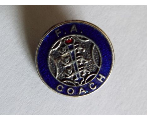 Football Association - an F.A. Coach lapel badge with enamel decoration, approx 1.8 cm (diameter)