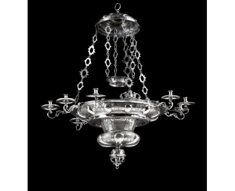 Baroque silver votive lamp. Spain, 17th century.Measurements: 110 cm (height); 86 cm (diameter).Weight: 8700 gr.Votive lamp m