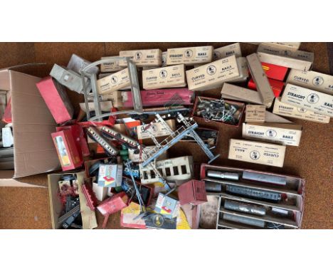 Large lot of vintage Trix Twin and Hornby 00 gauge model railway accessories, including boxed track, locomotives, rolling sto