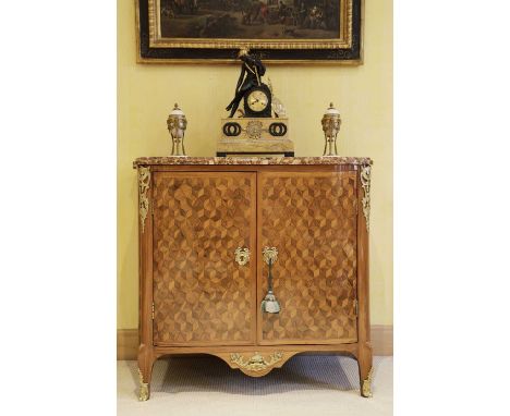 A Royal French Louis XV kingwood, tulipwood, sycamore and parquetry inlaid meuble d'entrée,  c.1760, made for Château de Font