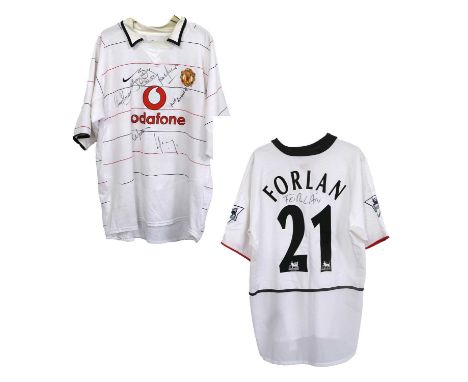 Manchester United Two Signed Away Shirt (i) Vodaphone Forlan 21 with CoA stating 'Original shirt signed by Diego Forlan' and 
