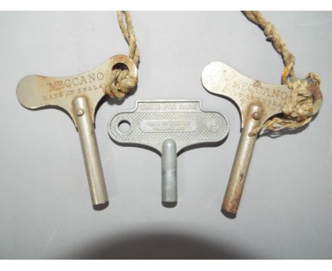 Meccano - Three unboxed Meccano toy train keys. 
