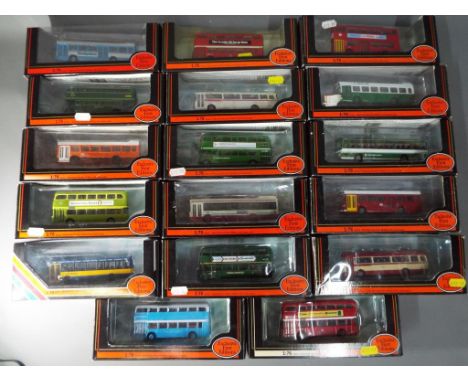 EFE - Seventeen boxed Exclusive First Editions 1:76 scale diecast models of buses and coaches to include # 20612, # 17301, # 