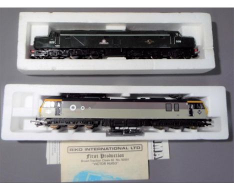 Lima, Jouef - three OO gauge locomotives. Lot includes, a boxed Jouef Diesel D210 locomotive Op.No 8913, a boxed Lima Class 9