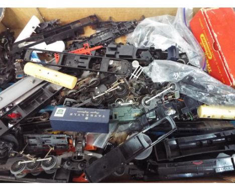 Model railways - a collection of OO gauge bogies and similar accessories