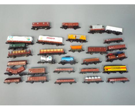 Fleischmann, Trix &amp; Peco - 30 unboxed N gauge railway wagons in Very Good to Excellent Condition.