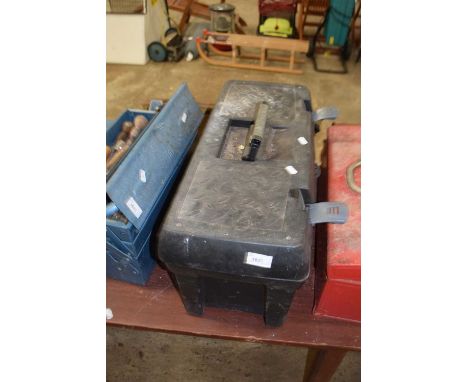 Toolbox including tools