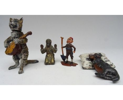 Heyde Novelty figures 90mm Cat with nodding head playing lute, with smaller figures, 40mm tall kneeling Arab, 45mm Goblin wit