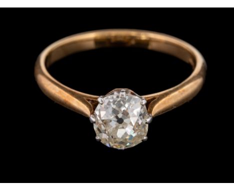 A diamond single stone ring,: the oval old cut diamond, estimated to weigh 1.00 carats, in a claw setting, ring size N.