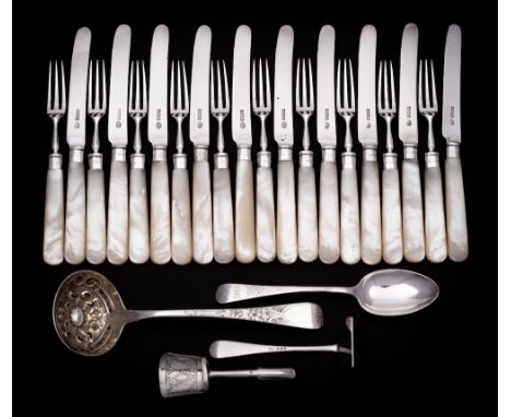 A set of ten George V silver and mother-of-pearl handled fruit knives, maker Alexander Clark &amp; Co, Sheffield, 1912/13: to