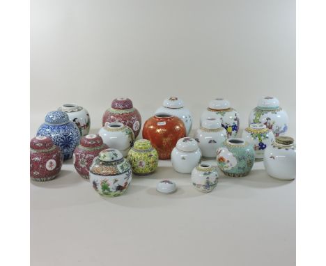 A shelf of Chinese pottery ginger jars, most with covers (18)