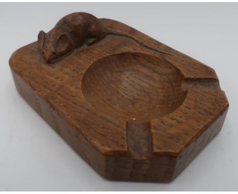 Robert Mouseman Thompson - adzed oak ashtray, carved with signature mouse D10cm 