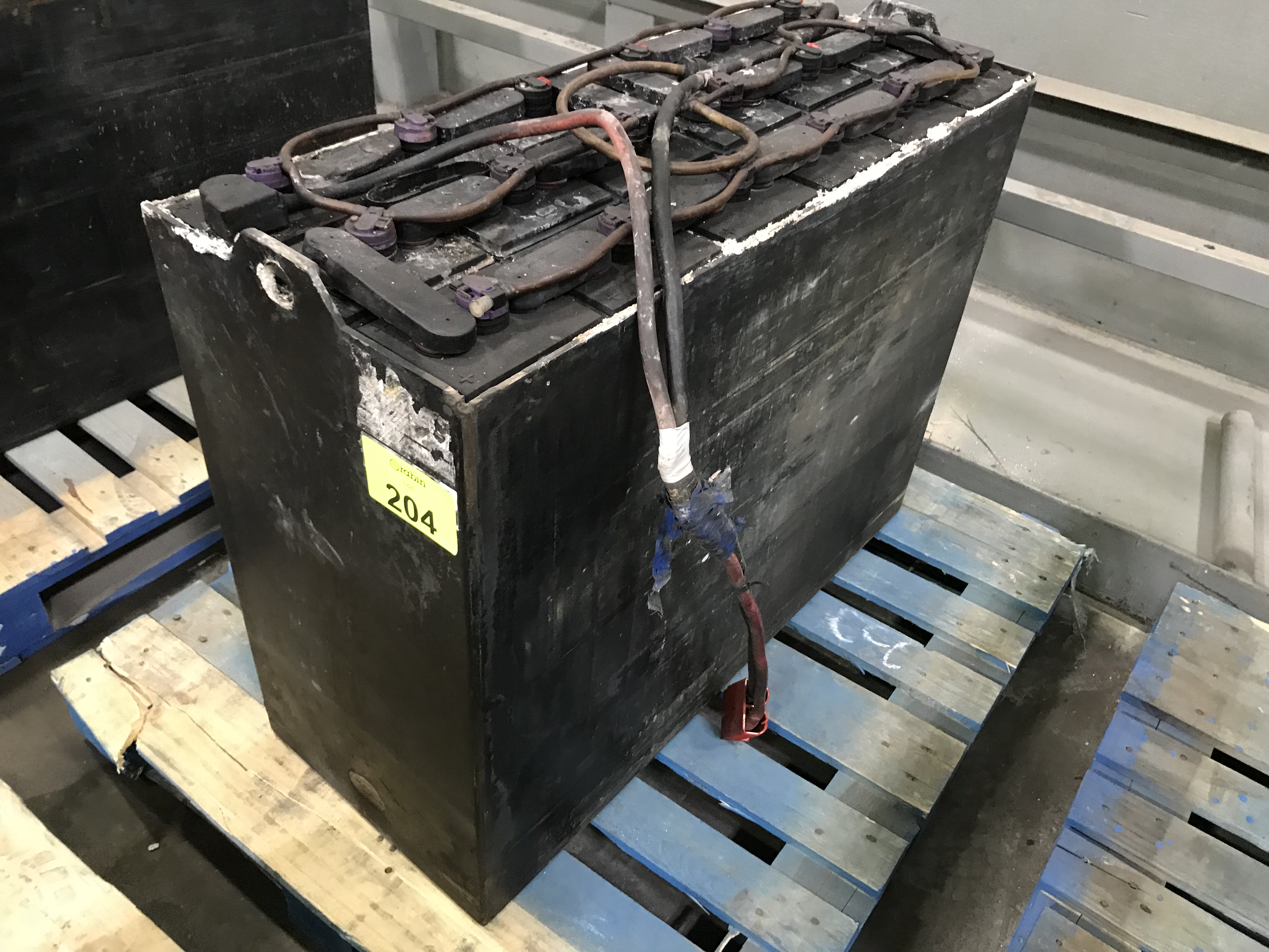 36V forklift battery, 750 Amp hr, asset 131010