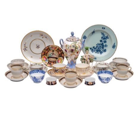 A mixed lot of English ceramics, late 18th century and later including a group of Newhall teabowls and saucers, a Coalport cu