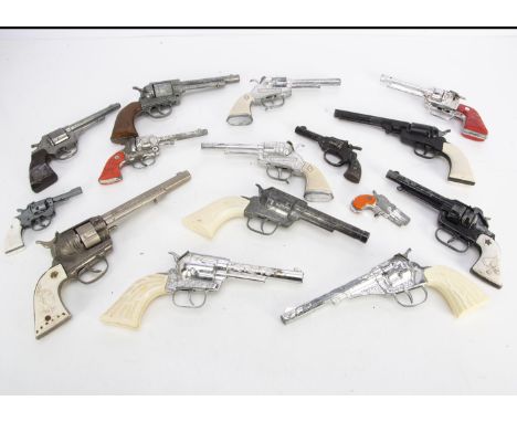Vintage Western Cap Guns, loose playworn Cap Guns by various makers including Halco, BCM Product, Edison, Lone Star, Gonher a