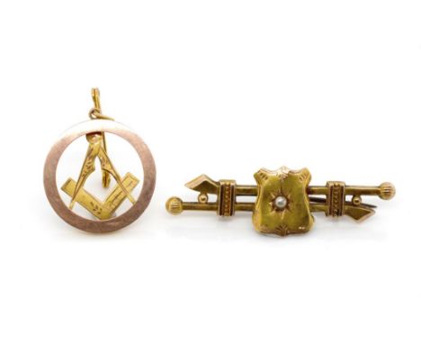 Two Antique Australian gold brooches the seed pearl brooch is marked 15ct Aronson &amp; Co Melbourne. Approx weight 2.7 grams