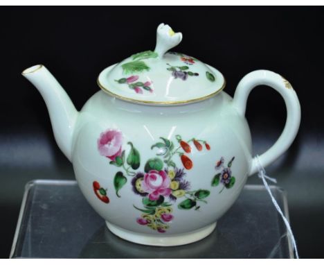 Early 18th century English teapot &amp; cover, with globular body, handpainted with flower sprays &amp; flower bud finial, 14