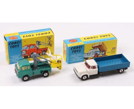 Corgi Toys boxed group of 2 comprising No. 483 Dodge 'Kew Fargo' Tipper Truck in white with grey chassis and blue tipper (NM-