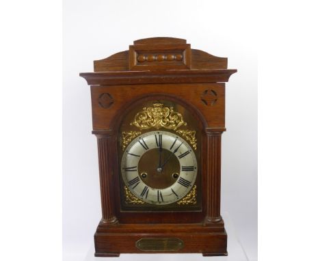 An Edwardian Oak Cased Mantel Clock, silvered Roman dial, approx 24 x 38 x 16 cms, clock nrd 3333, mm Hamburg American Corpor
