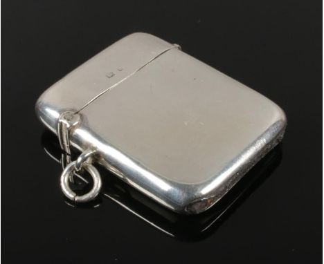 A George V silver vesta case. Assayed Birmingham 1912 by W H Haseler Ltd. 22.3g.  