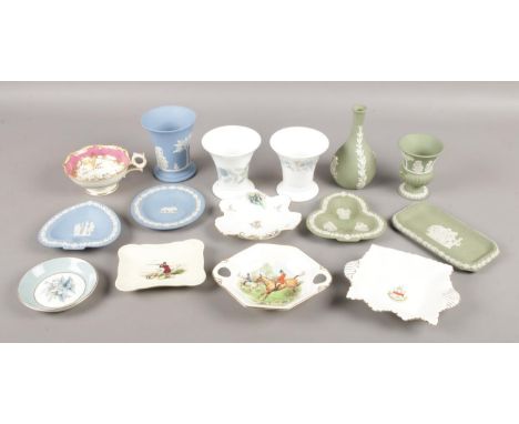 A small quantity of named ceramics. To include Wedgwood Jasperware, Royal Crown Derby and Royal Winton examples.  